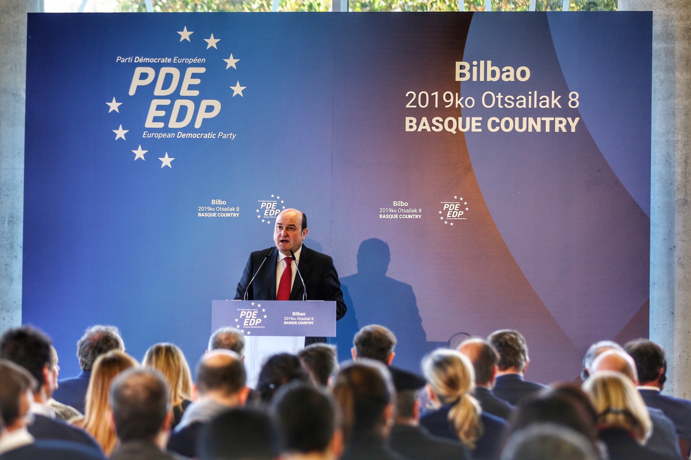 Partido Demócrata Europeo (PDE) en Bilbao Andoni Ortuzar