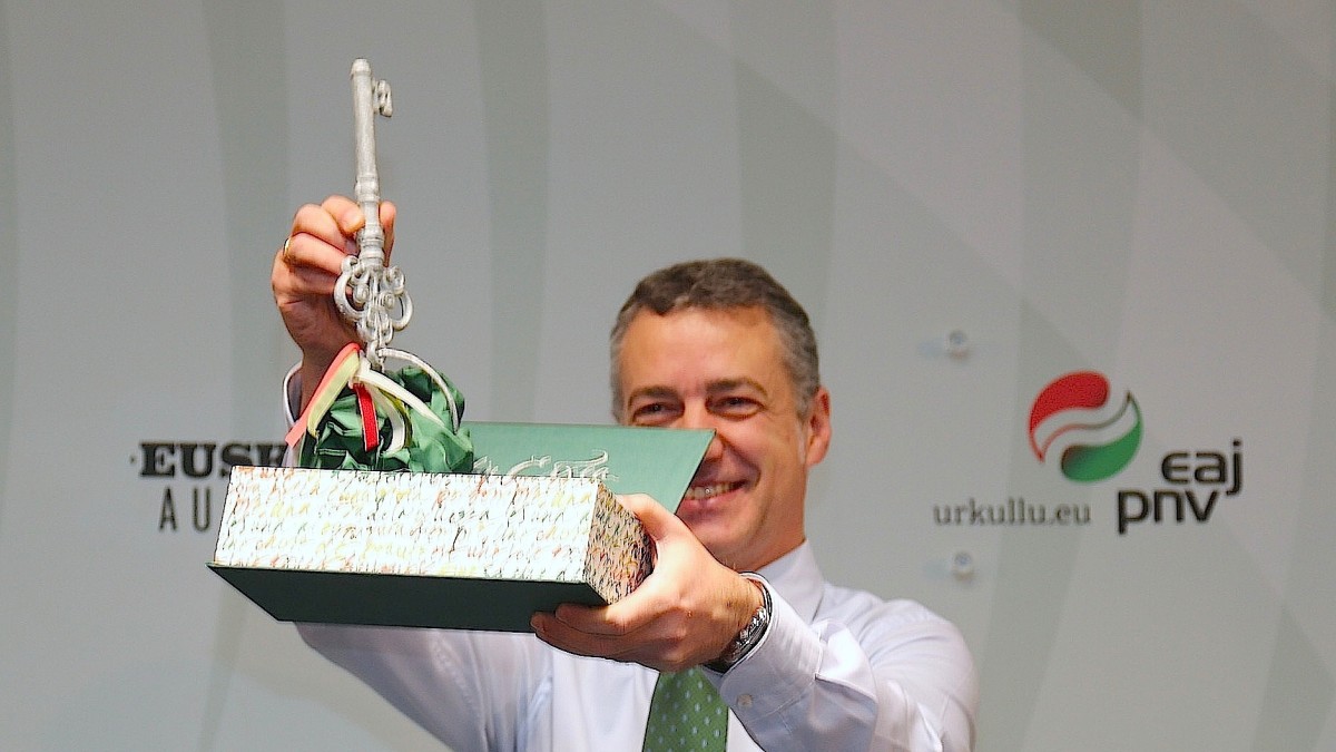 Iñigo Urkullu - Sabin Etxeko langileen agurra