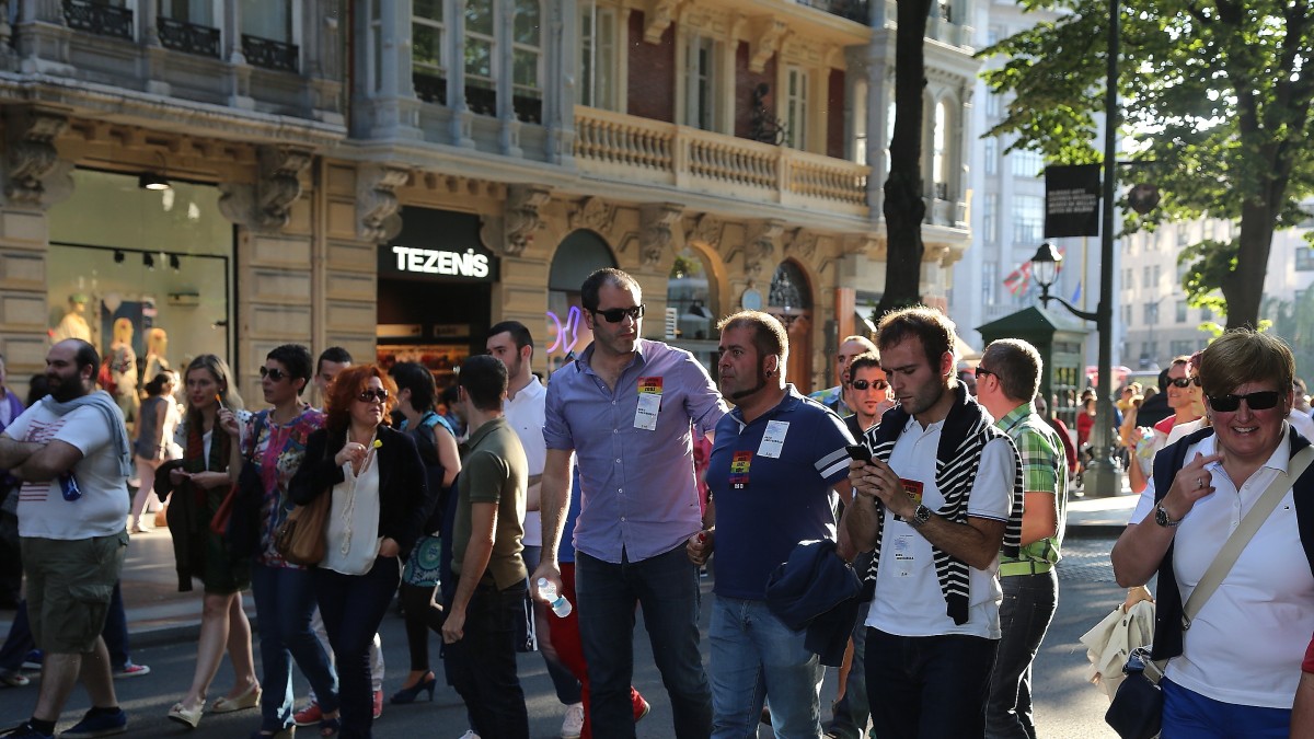 EAJ-PNVko karguak LGTB harrotasun egunean Bilboko manifestazioan