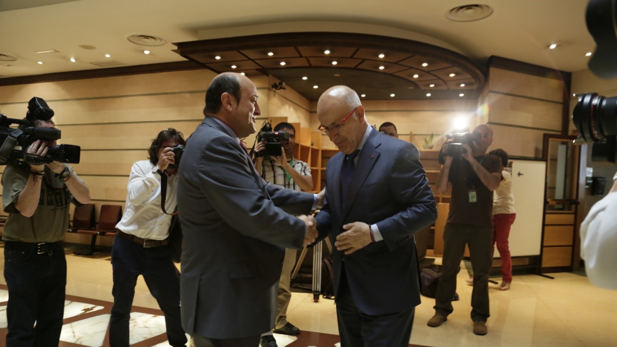 Reunión Josep Antoni Duran i Lleida y Andoni Ortuzar