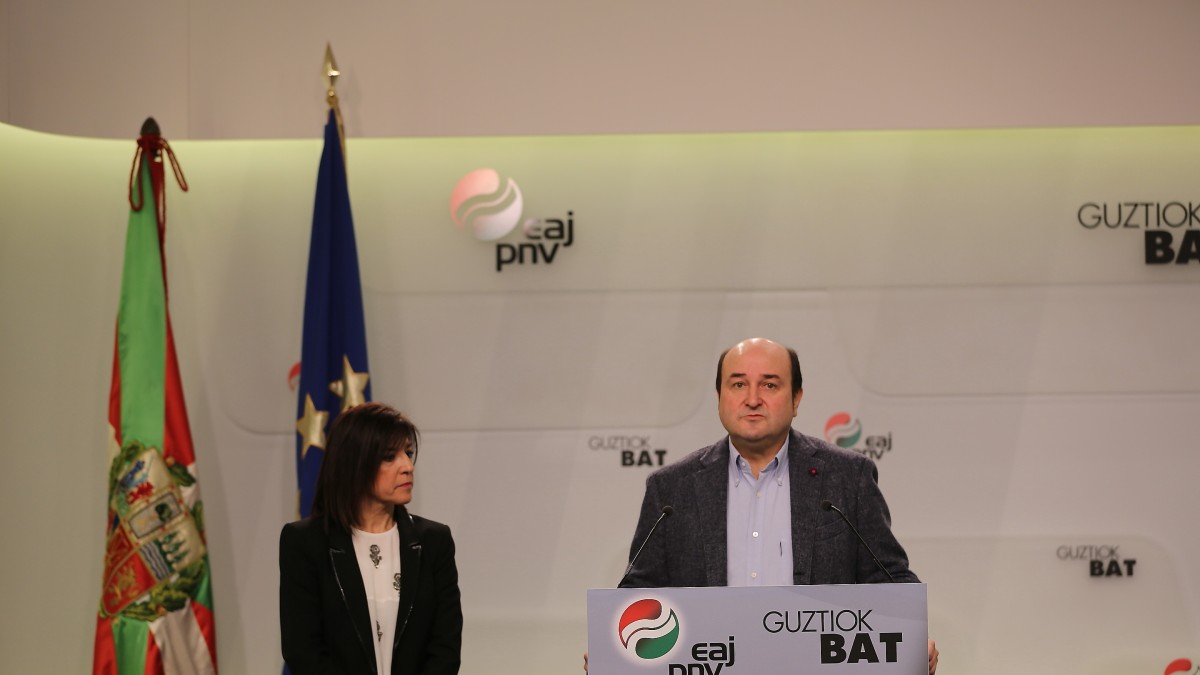 Declaración de Andoni Ortuzar, presidente del EBB, tras el anuncio del CIV