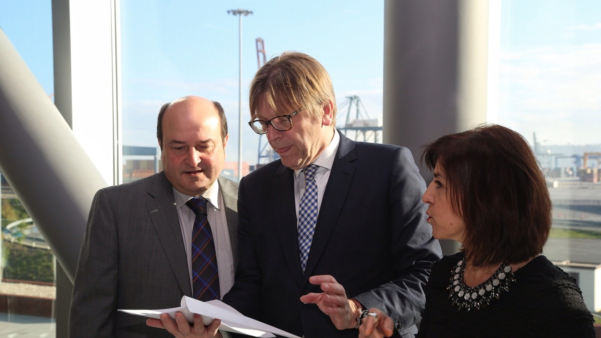 Foro de Renovacion Europea en Bilbao