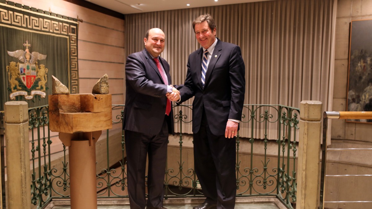 Andoni Ortuzar y John Garamendi