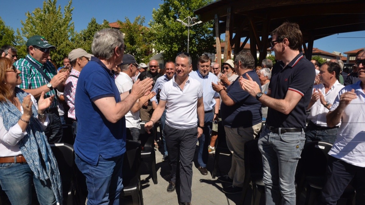 Iñigo Urkullu en el Alderdikide Eguna de Araba en Murgia