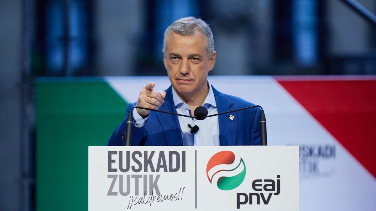 Mitin Arenal -  Leixuri Arrizabalaga, Bakartxo Tejeria, Iñigo Urkullu, Andoni Ortuzar.