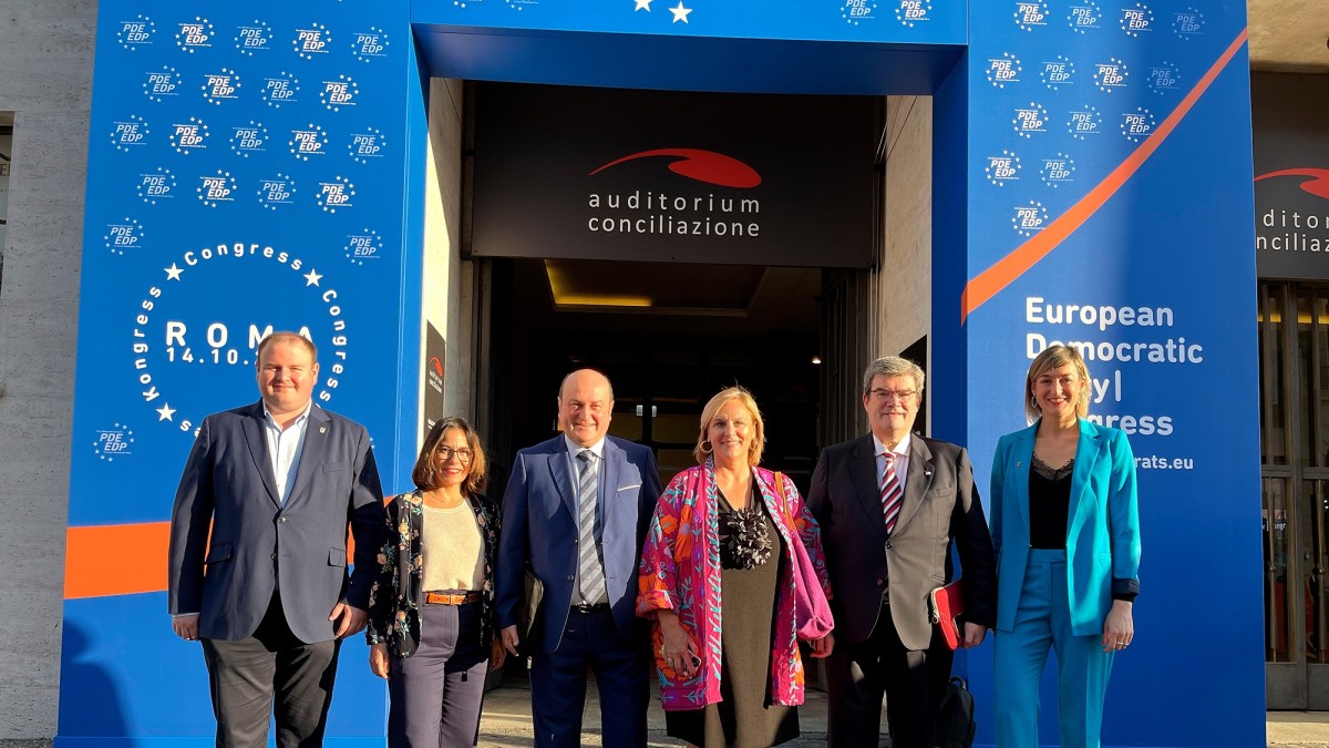 Congreso que el Partido Demócrata Europeo - Roma
