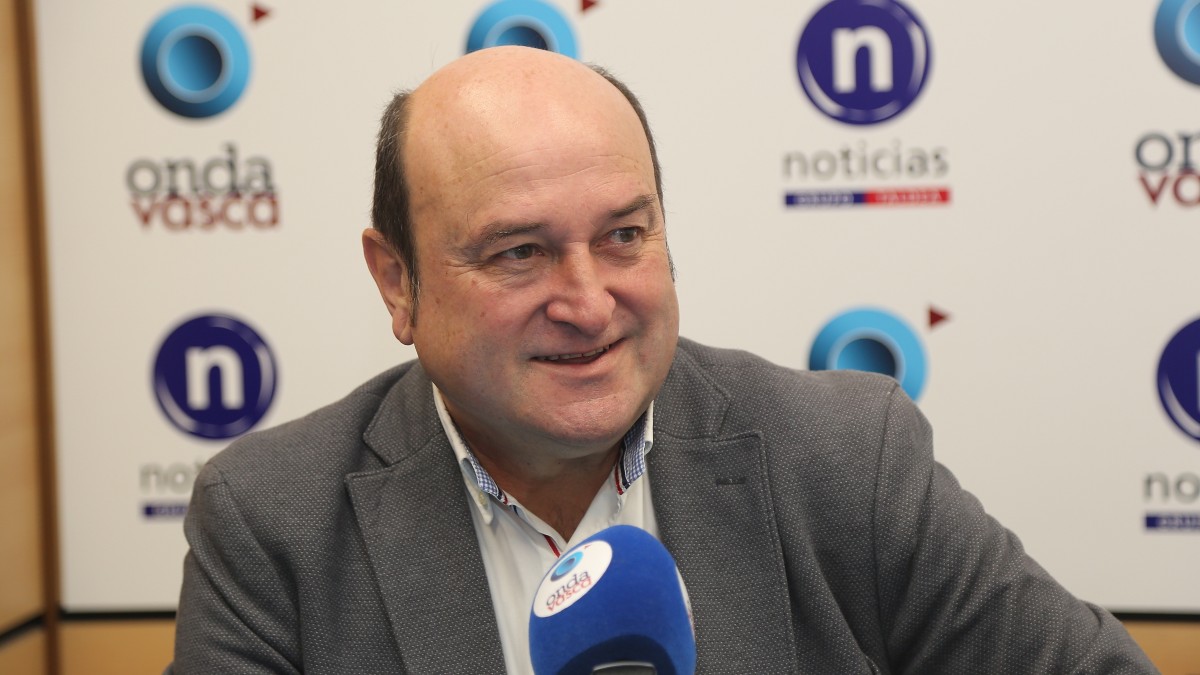 Andoni Ortuzar Onda Vasca irratian