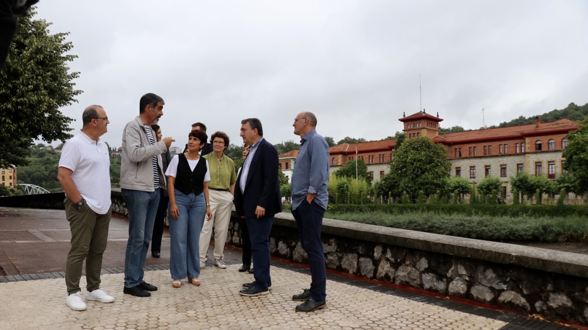 23- J Comunicación política sobre los cuarteles de Loiola