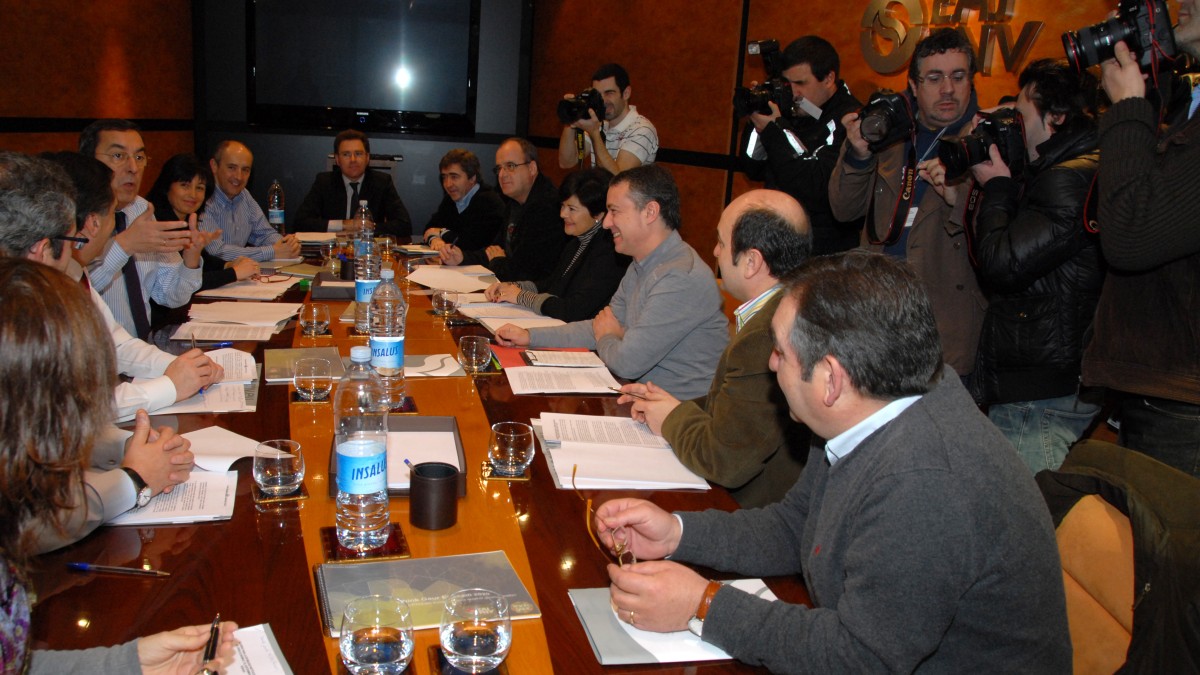 Reunión cargos públicos