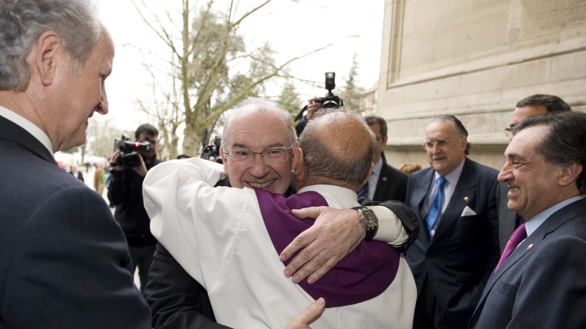 Agirre lehendakariari omenaldia