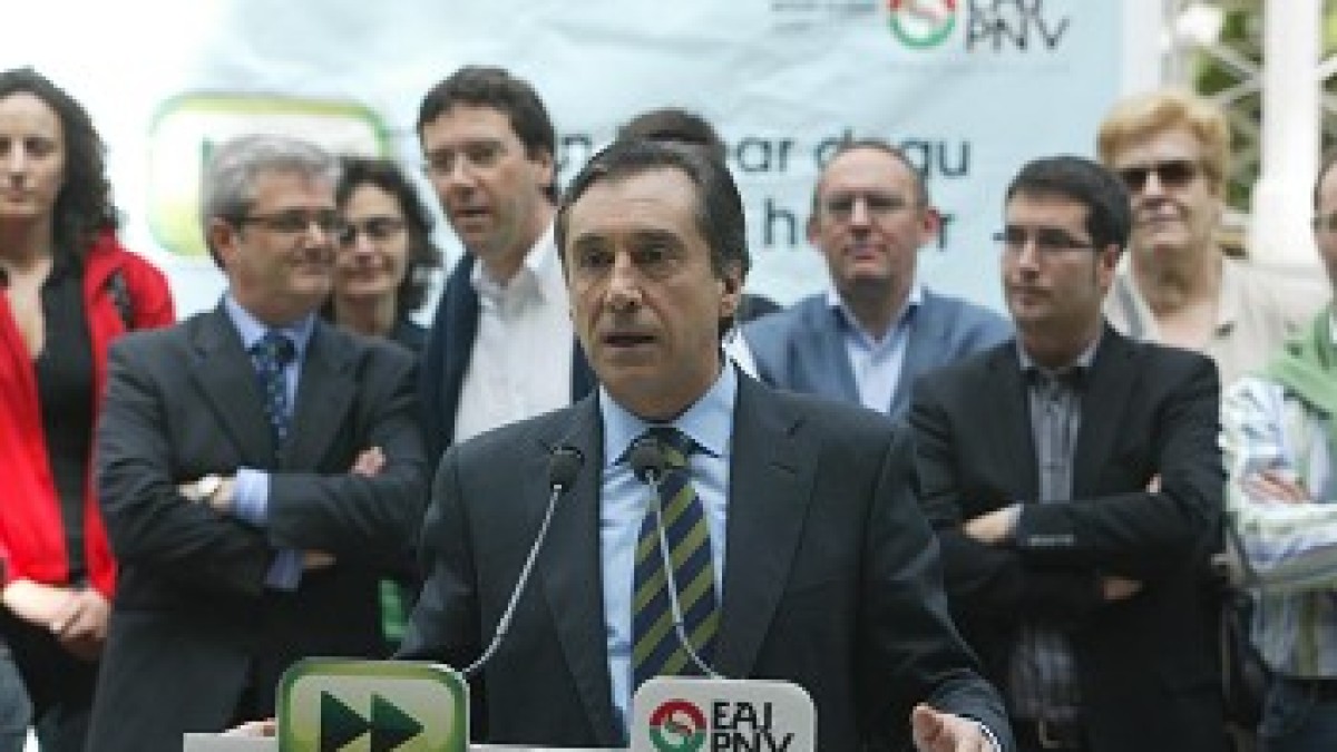 Agirre: “Alava no puede seguir más tiempo estancanda en manos del PP”