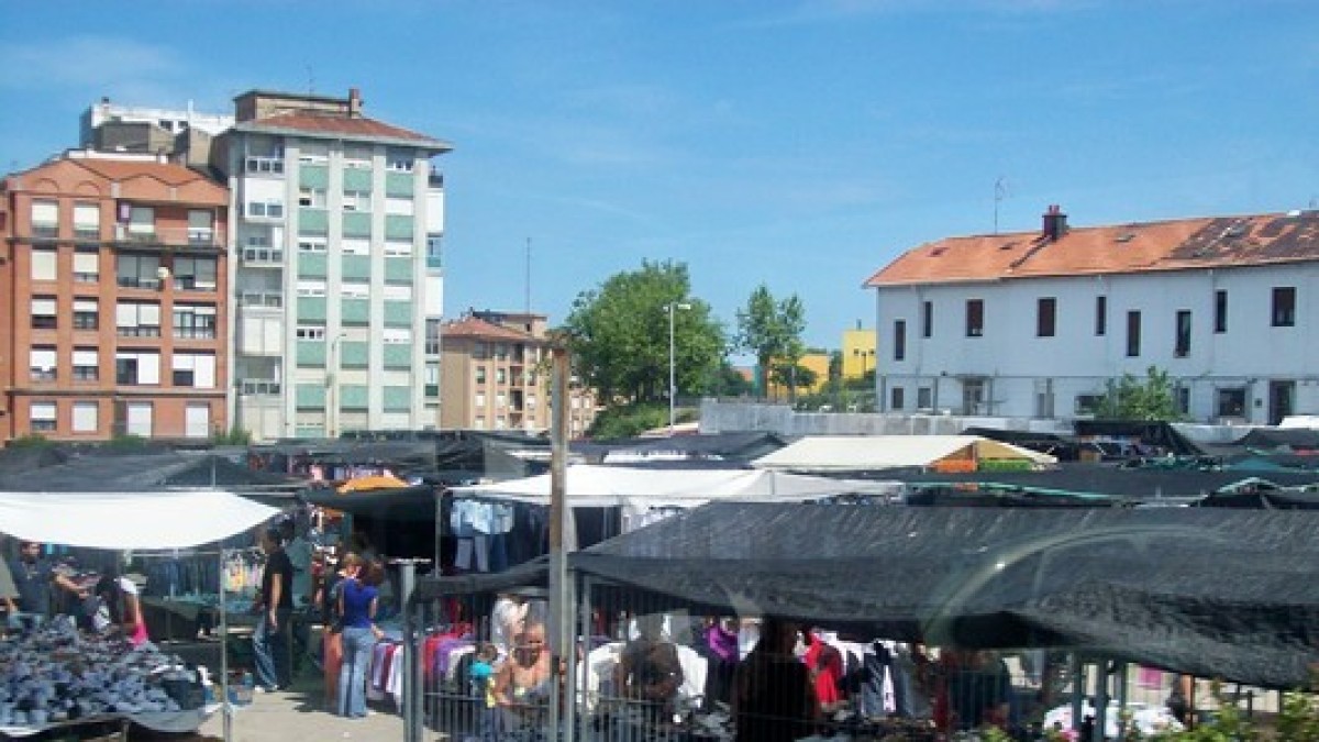 Ante la aparicion de ropa robada en el Mercadillo de Portugalete