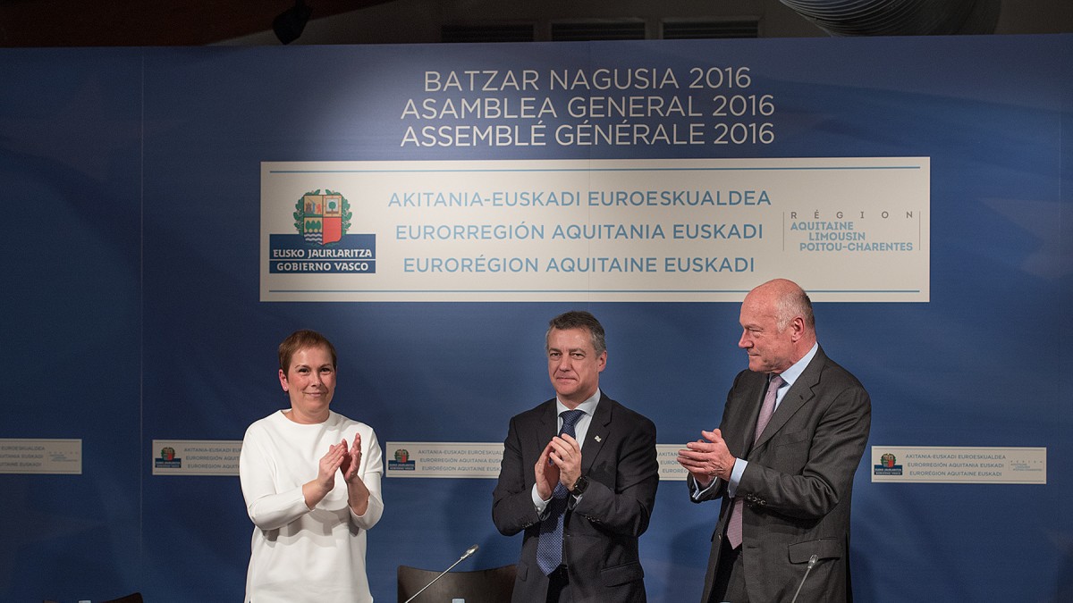 Akitaniak eta Euskadik Nafarroa Euroeskualdean sartzea onartu dute
