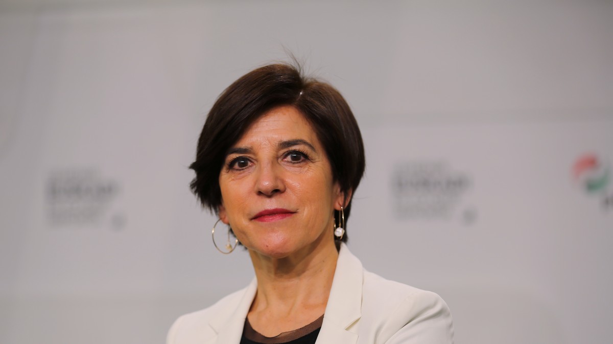 EAJ-PNVk epe luzerako plana aldarrikatu du esne sektorea onik atera dadin