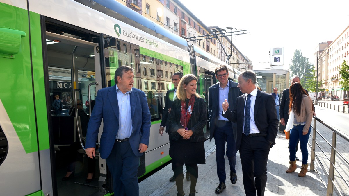 Urkullu se compromete en Vitoria-Gasteiz a que Euskadi se mantenga por encima de la media europea en gasto en Sanidad