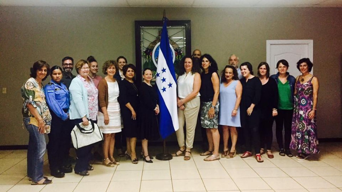 Ana Oregi y Amaia Arregi participan en la delegación vasca de seguimiento de los Derechos Humanos en Honduras