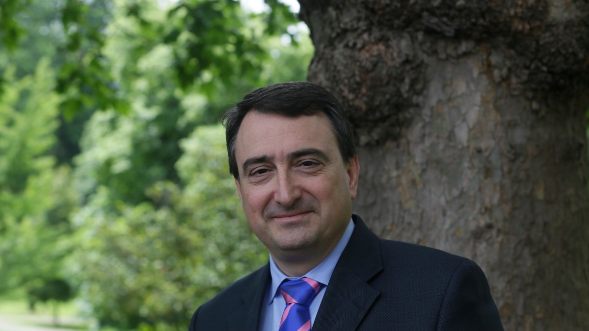 Aitor Esteban se muestra abierto a dialogar sobre los PGE pero advierte del “encaje de bolillos” que tiene por delante el Gobierno español