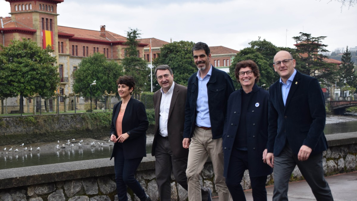 Eneko Goia: “La manera de recuperar para Donostia los cuarteles de Loiola es que el PNV sea determinante en Madrid”