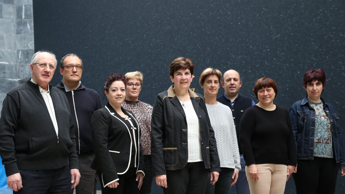 Ana Leunda hautagai jeltzaleak talde “sendoa, konprometitua eta anitza” aurkeztu du  