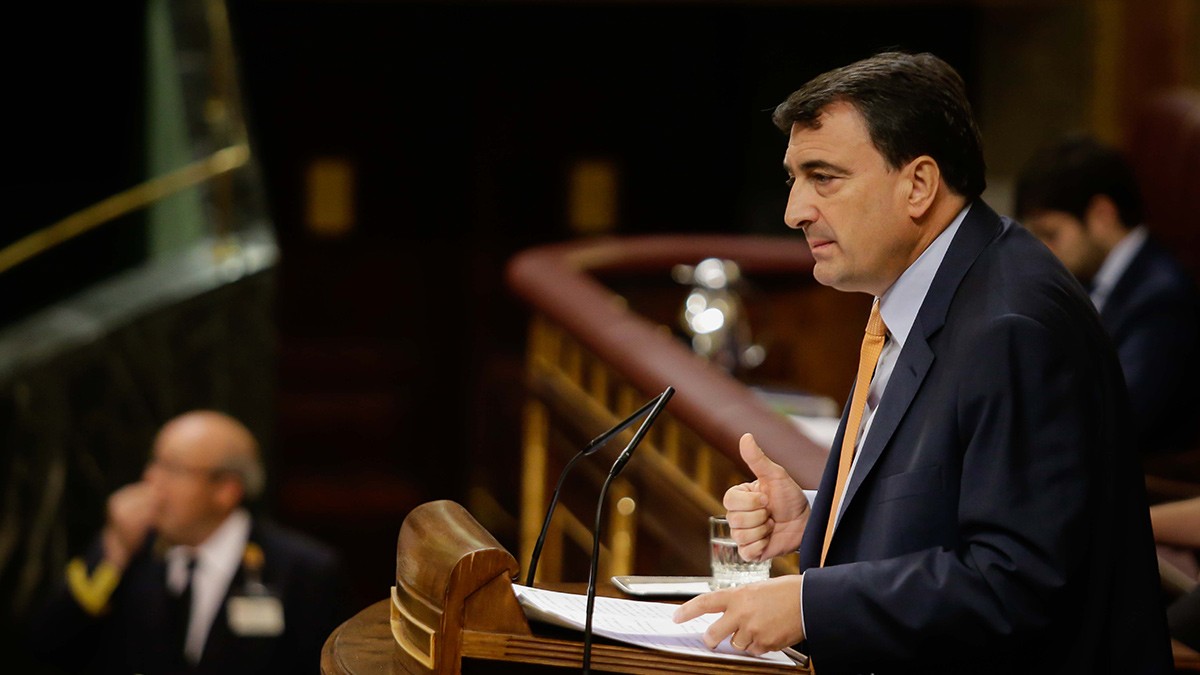 EAJ-PNVk abstentzioa bozkatu du Pedro Sánchezen  inbestiduraren bigarren bozketan, eta “berriz ere saiatzea” eskatu du
