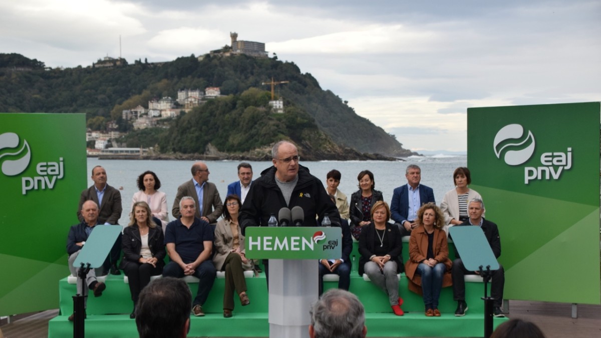 Aitor Esteban acusa al Gobierno socialista de poner “excusas” para no cumplir el Estatuto y para no abordar la “urgente” agenda legislativa