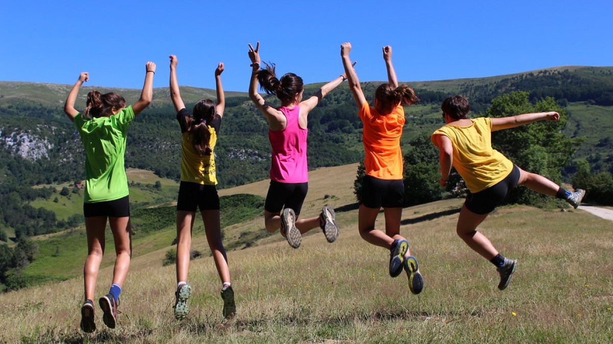 Tras la suspensión de las colonias, el grupo municipal EAJ-PNV propone abrir un nuevo plazo de inscripción para el nuevo servicio sustitutivo, así como poner en marcha una línea de subvenciones para el cuidado