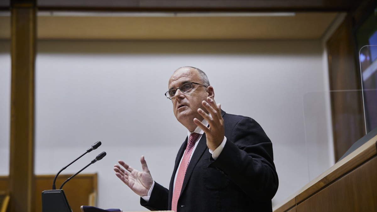 Urkulluren lankidetzaren aldeko apustua EH Bilduren politika suntsitzailearekin kontrajarri du Egibarrek