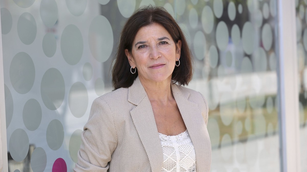 Izaskun Bilbao reivindica la riqueza cultural y el desarrollo que aportan las minorías y pide protección legal para sus derechos