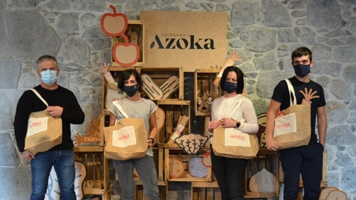 Una nueva imagen de marca y el proyecto Azoka Lagunak, para seguir potenciando y promocionando el Mercado de Tolosa