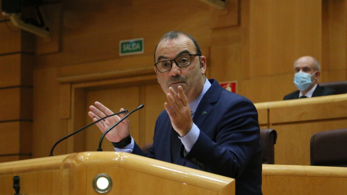 Luke Uribe-Etxebarriak euskal erakundeek eta herritarrek Europaren etorkizunari buruzko Konferentzian parte hartzea eskatu du