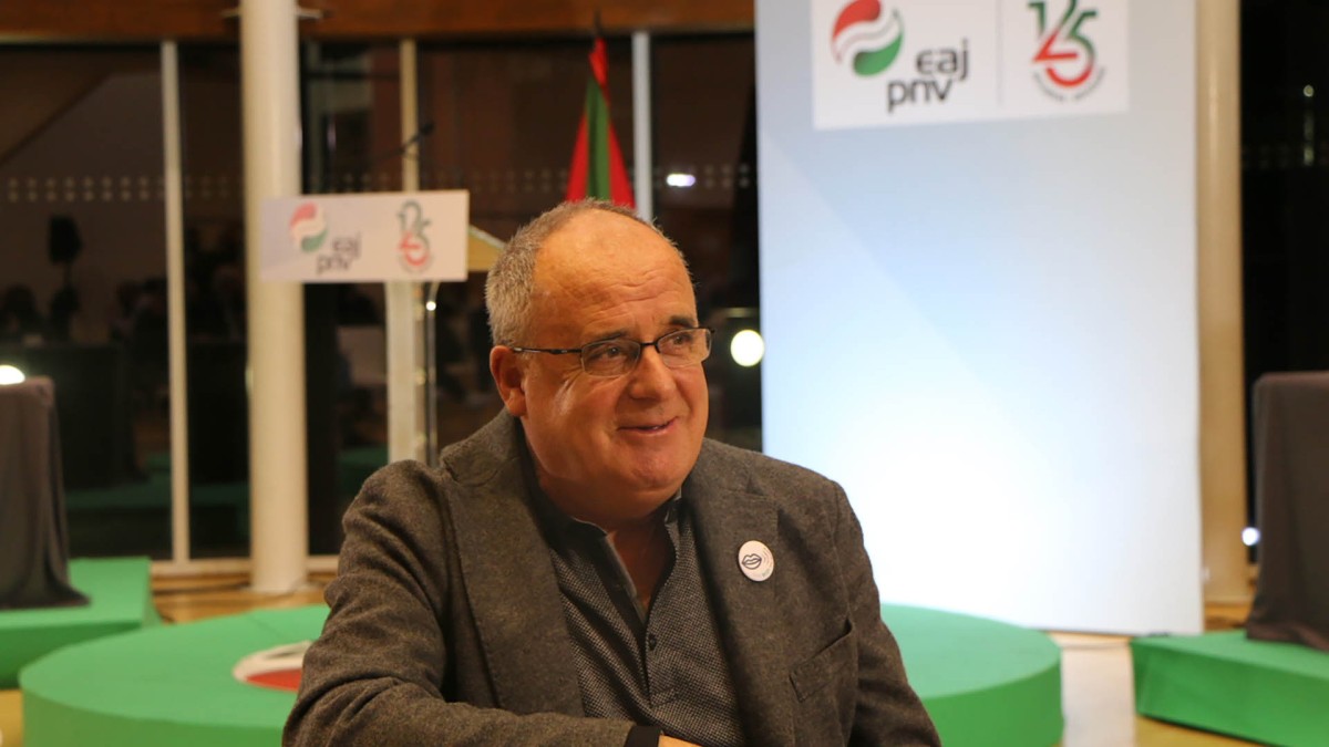 “Behar-beharrezkoa da errealitate berria gizarte-justizian, hazkunde ekonomikoan, elkartasunean eta askatasunean oinarrituz eraikitzea”, azpimarratu du Joseba Egibarrek GBBko presidente hautatua izan ondoren