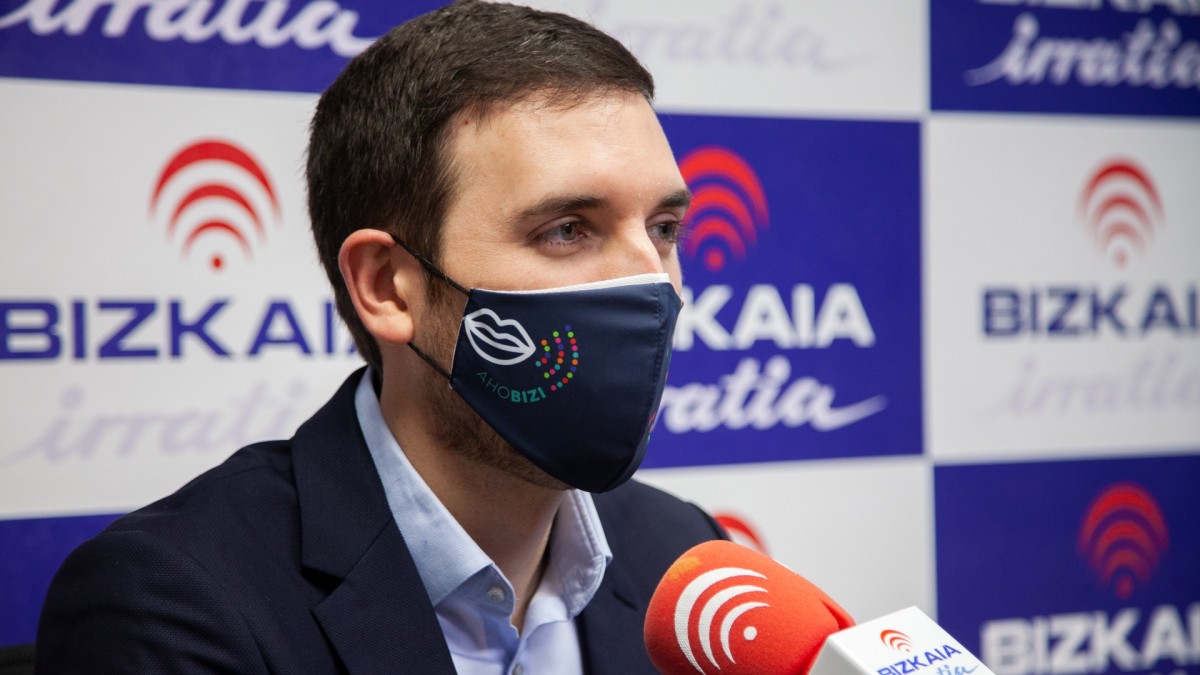 Arruabarrena: “Euskadi contará con unos Presupuestos valientes y sin recortes que impulsarán el gasto en los servicios públicos”