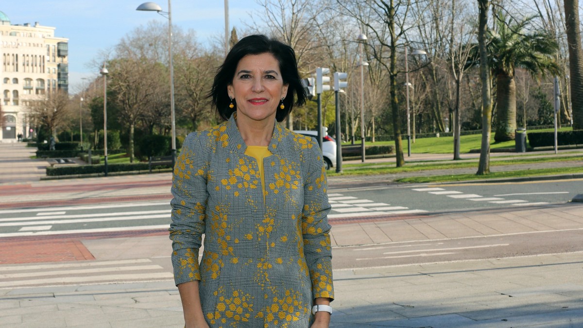 Izaskun Bilbao: “Bruselasek argi baino argiago dauka erregioek ere parte hartu behar dutela Europako Berreskuratze Planaren kudeaketan” 