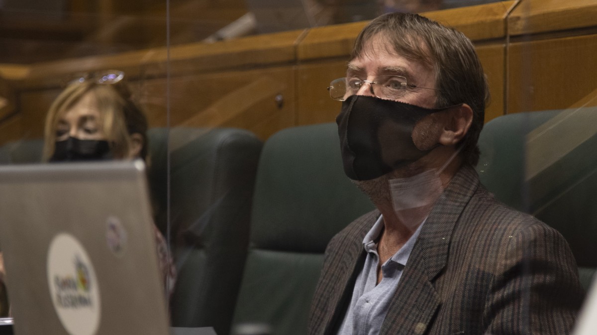 EAJ-PNV llama a la colaboración de los grupos para aprobar la ley que reforzará la protección y el bienestar de los animales