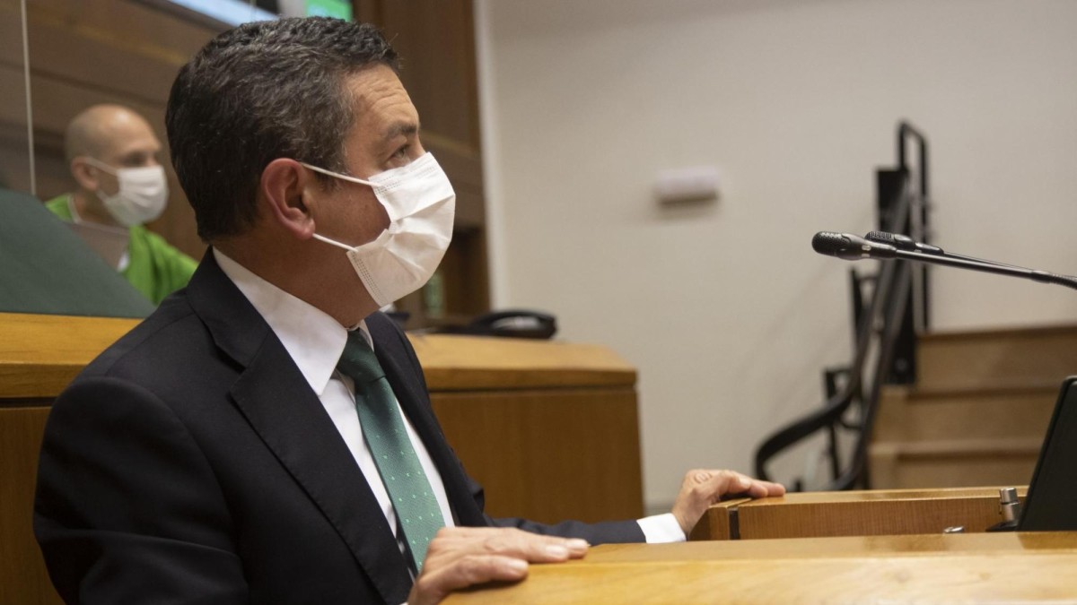 EAJ-PNV cree que acabar con la problemática del botellón exige un 