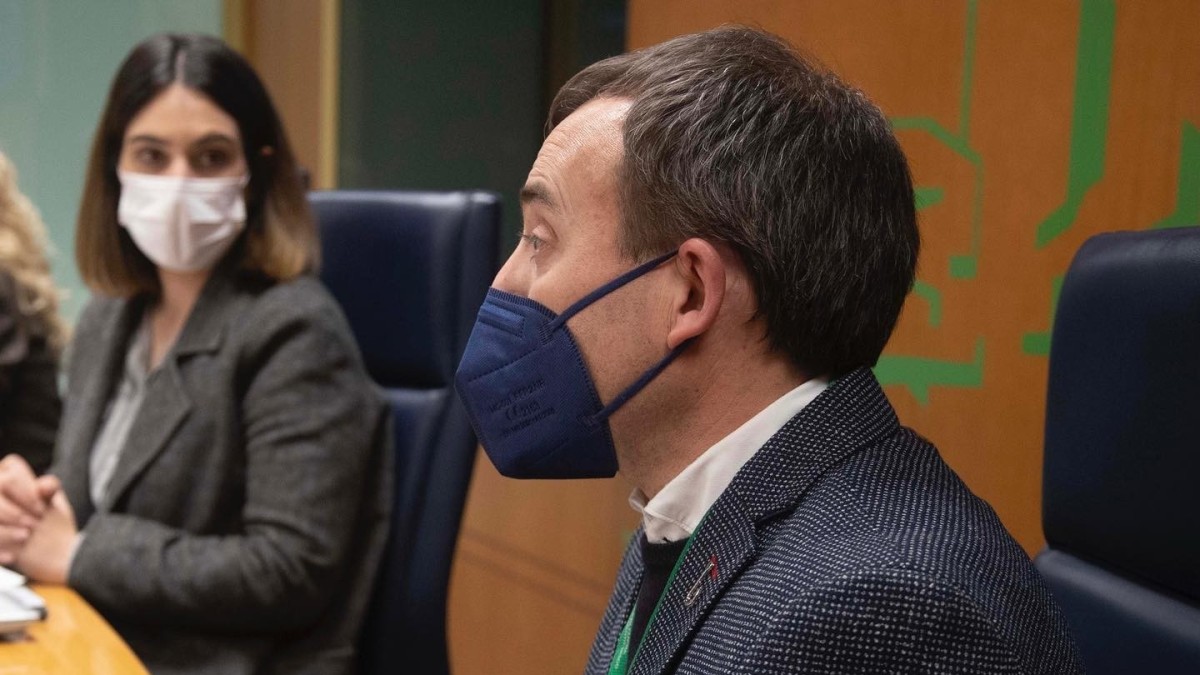 El alcalde de Soraluze demanda un auténtico equilibrio territorial en la Ponencia para la Revitalización de la Comarca de Debabarrena