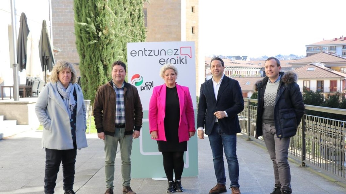  EAJ-PNVk zaintza pertsonalizatu eta komunitarioaren aldeko apustua egiten du