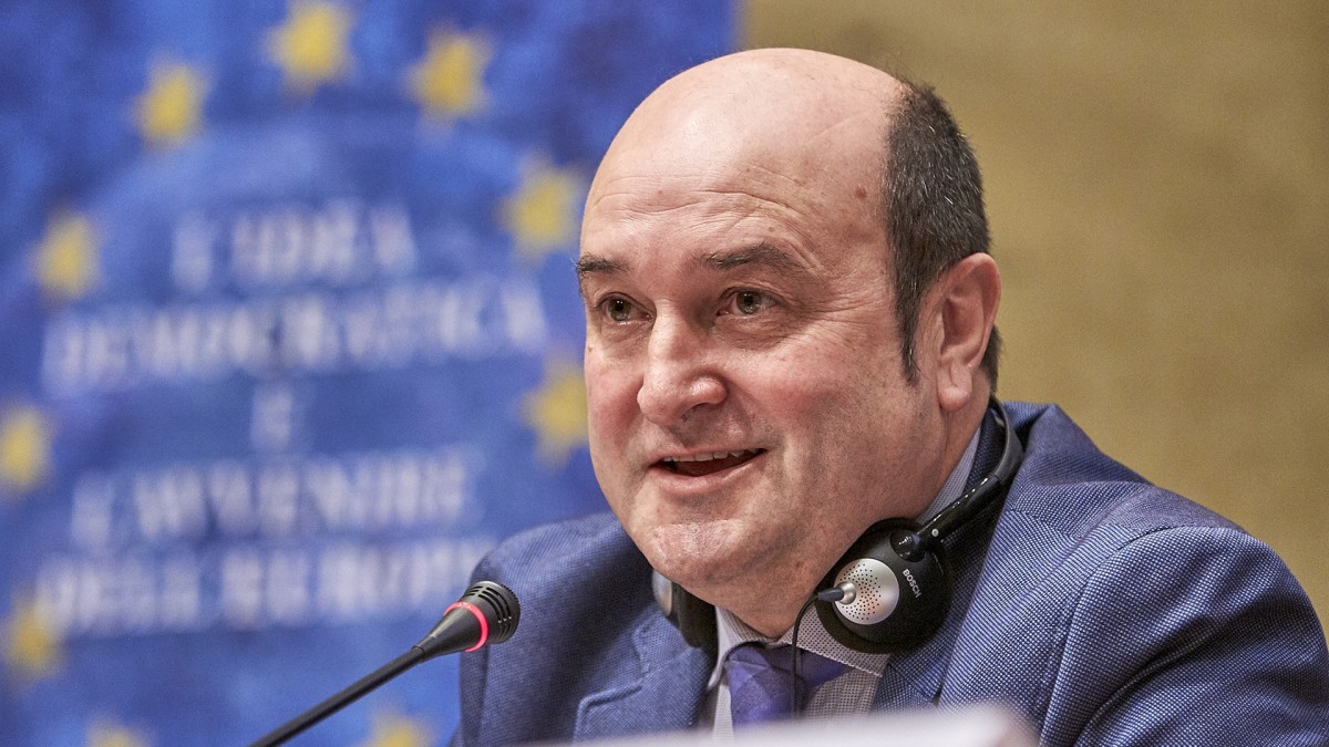 Mendebaldeko Balkanetako herrialdeak Europako Batasunean integratzeari bultzada ematea aldarrikatu du Ortuzarrek Montenegron