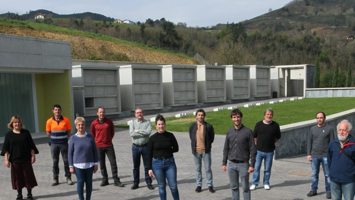 EAJ-PNV propone destinar el `espacio vacío´ del nuevo cementerio a un columbario donde las personas y familias tengan un lugar individualizado para depositar las cenizas