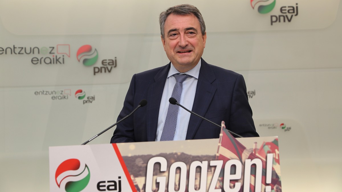 El Grupo Vasco consigue inversiones por valor de 70 millones para la CAV y la CFN en los Presupuestos Generales del Estado