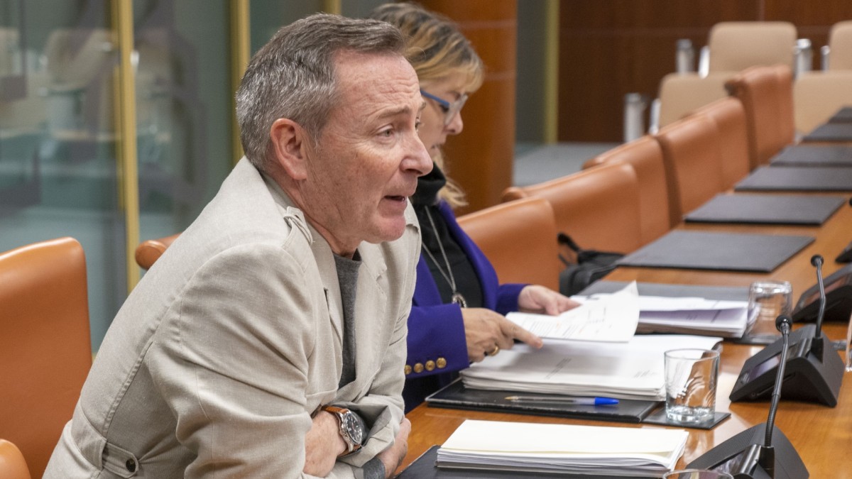 EAJ-PNV, PSE-EE y Elkarrekin Podemos-IU contemplan añadir un nuevo indicador basado en la Encuesta Oficial de Pobreza y Desigualdades de Euskadi para la determinación de las cuantías de la Renta de Garantía de Ingresos