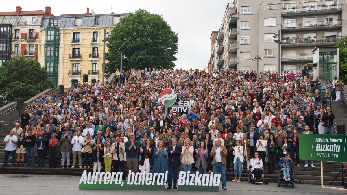 EAJ-PNV reúne en Bilbao a más de un millar de las mujeres y hombres que representarán a la formación en Bizkaia el 28M 