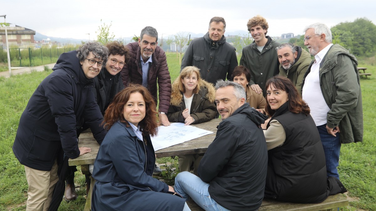 El alcalde de Donostia y candidato a la reelección propone la creación de un nuevo itinerario verde como herramienta de regeneración urbana