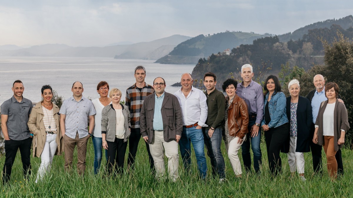 Queremos mostrar nuestro agradecimiento a todas las personas que votaron EAJ-PNV, seguiremos trabajando para que Mutriku avance Queremos mostrar nuestro agradecimiento a todas las personas que votaron EAJ-PNV, seguiremos trabajando para que Mutriku avance
