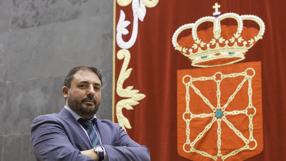 Unai Hualde Iglesias, reelegido Presidente del Parlamento de Navarra para la XI Legislatura