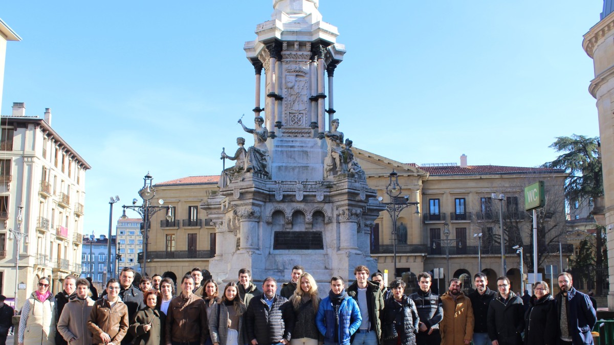 Unai Hualde llama a la juventud a ser “agente activo” en la construcción europea y destaca la importancia de participar en todas las instituciones 