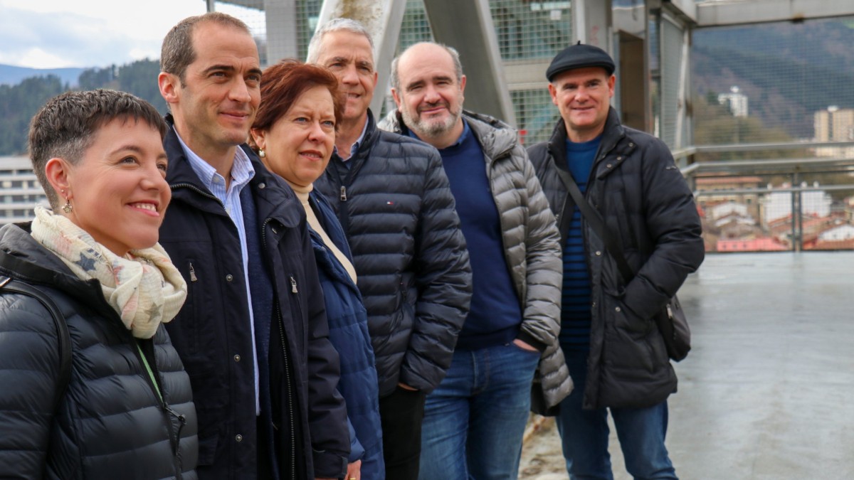 “Gure ekonomia eta enplegua sendotuko dituen estrategia” defendatu dute EAJ-PNVko hautagaiek trantsizio energetikoa bultzatzeko