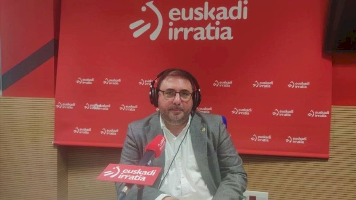 Unai Hualde: “Eskubide historikoak zaindu eta bermatu behar ditugu”