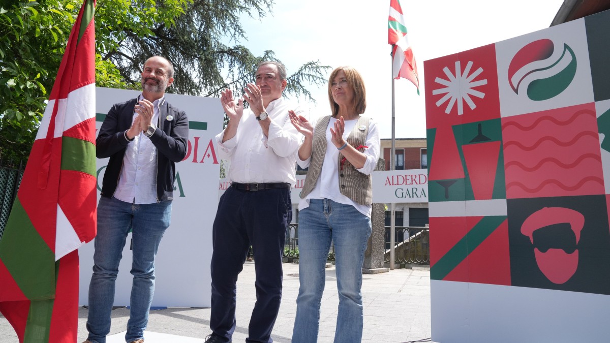 Aitor Esteban reivindica la “fortaleza” de EAJ-PNV “para seguir llevando a Euskadi a mayores cotas de bienestar y autogobierno”