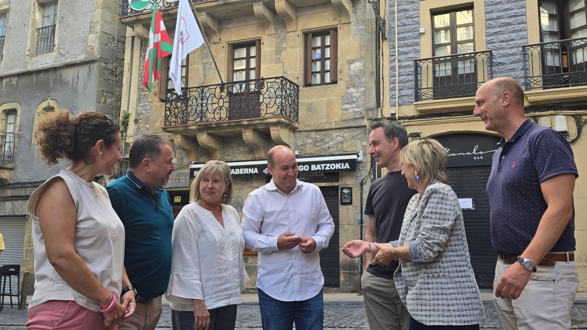 Gorka Álvarezek urte bat bete du Irungo EAJ-PNV taldeko bozeramaile gisa